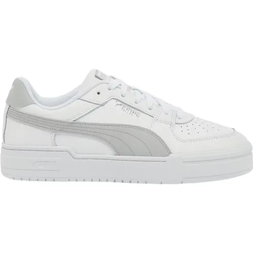 Classic Sneakers for Men , male, Sizes: 9 UK - Puma - Modalova