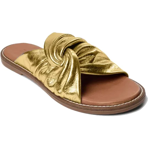 Gold Sandal Shoes Boots , female, Sizes: 5 UK, 7 UK, 4 UK, 6 UK, 8 UK - Sofie Schnoor - Modalova