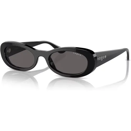 Contemporary Oval Sunglasses with Logo Detail , female, Sizes: 53 MM - Vogue - Modalova