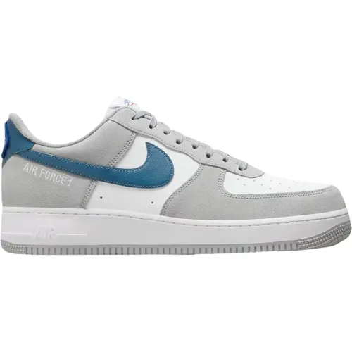 Limitierte Auflage Athletic Club Marina Blue , Herren, Größe: 38 1/2 EU - Nike - Modalova