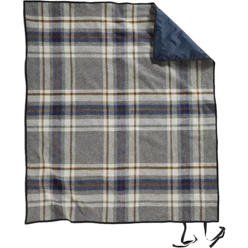 Roll Up Blanket with Leather Handle , unisex, Sizes: ONE SIZE - Pendleton - Modalova