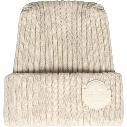 Ribbed Wool Beanie with Logo Patch , male, Sizes: ONE SIZE - Moncler - Modalova