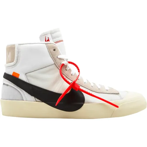 Limited Edition Off-White Blazer Mid , male, Sizes: 11 1/2 UK, 13 1/2 UK, 13 UK, 5 UK, 7 UK, 6 UK, 8 UK, 3 1/2 UK, 11 UK, 2 UK, 10 1/2 UK, 6 1/2 UK, 1 - Nike - Modalova