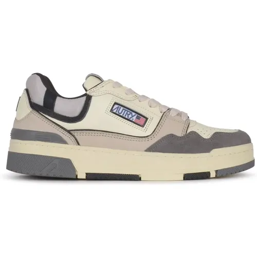 Low Top Sneakers for Men , male, Sizes: 7 UK, 11 UK, 8 UK, 6 UK, 9 UK, 10 UK - Autry - Modalova