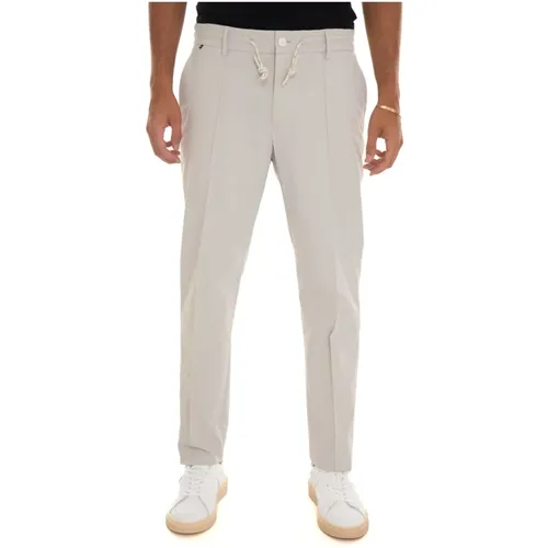 High-Tech Slim Fit Jogger Hose , Herren, Größe: 2XL - Boss - Modalova