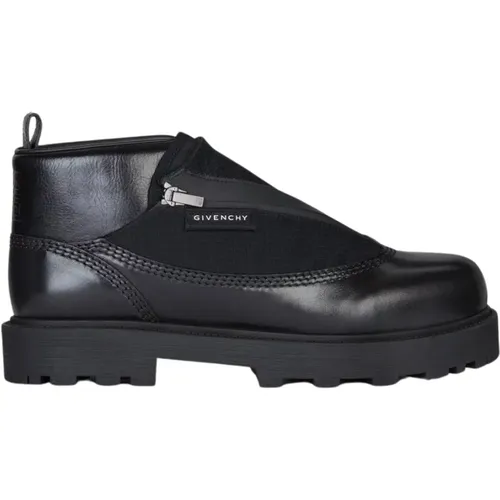 Mid Tech Work Boots, , male, Sizes: 8 UK, 7 UK - Givenchy - Modalova