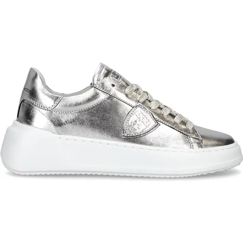 Silver Glamour Sneakers , female, Sizes: 7 UK, 6 UK, 3 UK, 5 UK - Philippe Model - Modalova