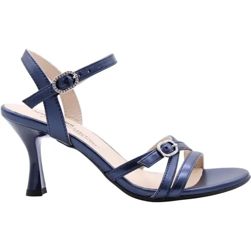 Rihanna Sandal , female, Sizes: 7 UK, 3 UK, 4 UK - Nerogiardini - Modalova