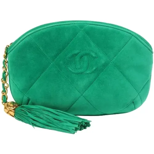 Pre-owned Suede clutches , female, Sizes: ONE SIZE - Chanel Vintage - Modalova