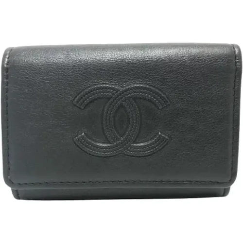 Pre-owned Leather key-holders , female, Sizes: ONE SIZE - Chanel Vintage - Modalova