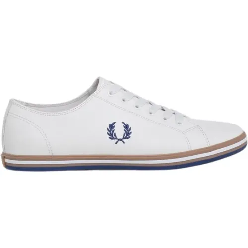 Classic Leather Sneakers with Laurel Embroidery , male, Sizes: 7 UK, 9 UK - Fred Perry - Modalova