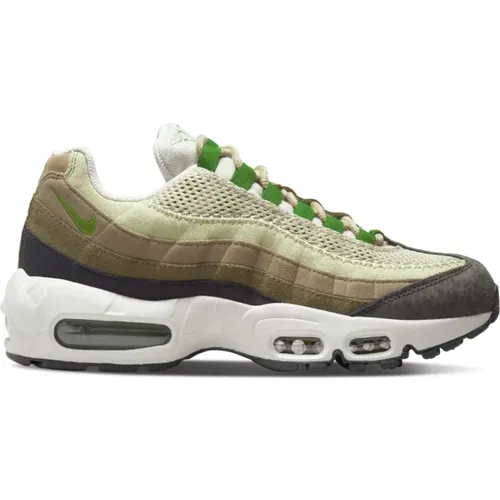 Night Forest Chlorophyll Sneakers , Damen, Größe: 37 1/2 EU - Nike - Modalova
