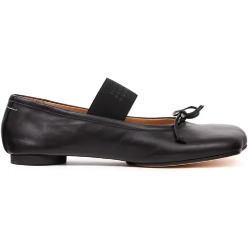 Leather Slip-On Flat Shoes , female, Sizes: 4 UK, 3 UK, 6 UK, 5 1/2 UK, 4 1/2 UK, 5 UK - MM6 Maison Margiela - Modalova