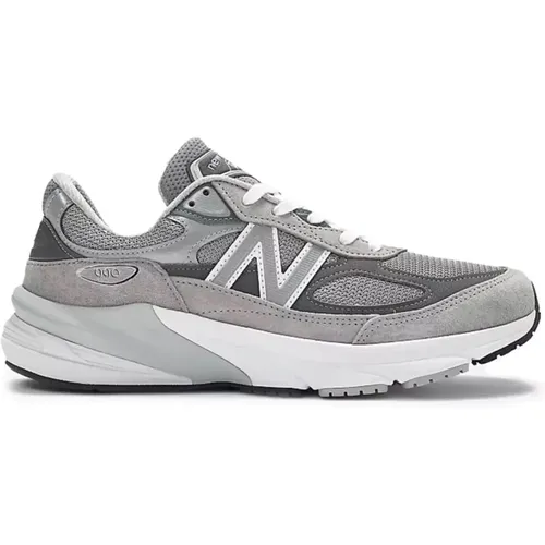 USA Made Grey Running Shoe M990Gl6 , male, Sizes: 9 UK, 11 UK, 12 1/2 UK, 10 UK, 8 1/2 UK, 8 UK, 6 1/2 UK, 7 1/2 UK, 10 1/2 UK - New Balance - Modalova