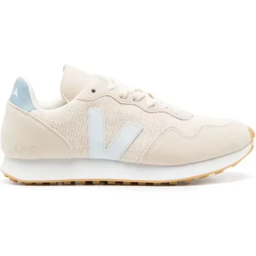 Stylish Sneakers for Men and Women , female, Sizes: 3 UK - Veja - Modalova