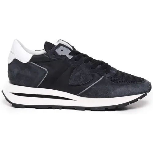 White Sneakers Memory Foam , male, Sizes: 5 UK, 7 UK, 10 UK, 11 UK - Philippe Model - Modalova