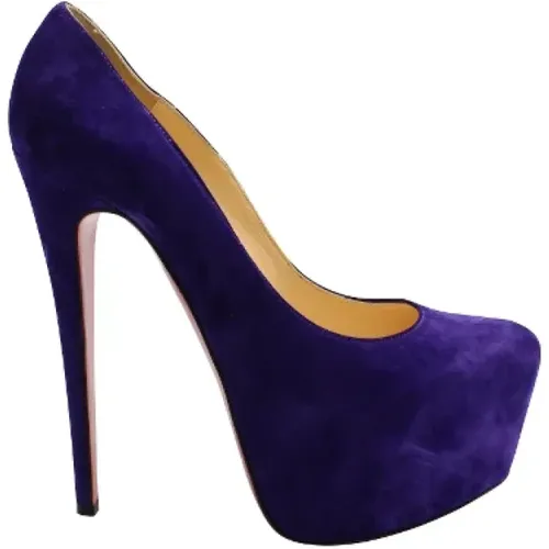 Pre-owned Suede heels , female, Sizes: 6 UK - Christian Louboutin Pre-owned - Modalova