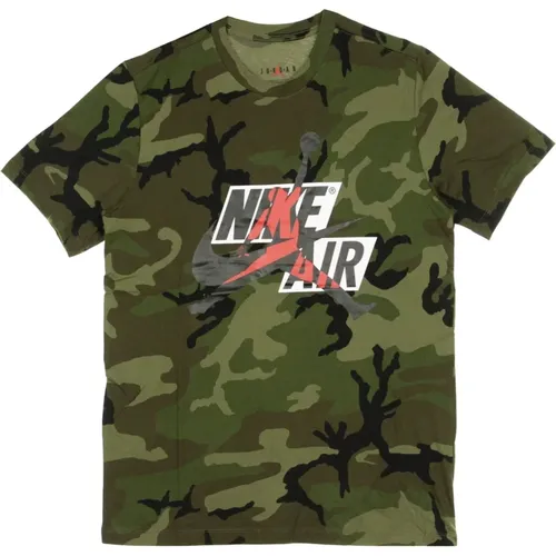 Klassisches Herren T-Shirt in Oliv Camo , Herren, Größe: S - Jordan - Modalova