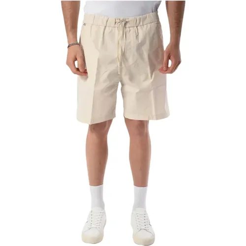 Cotton Elastic Bermuda Shorts , male, Sizes: S, M, L - Boss - Modalova