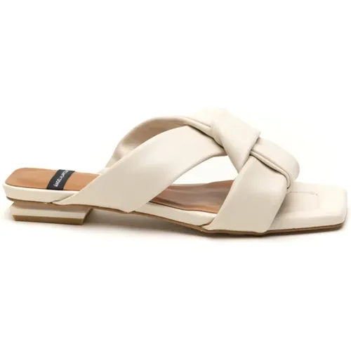 Crim Sandals , female, Sizes: 8 UK, 4 UK, 3 UK, 7 UK, 5 UK - Angel Alarcon - Modalova