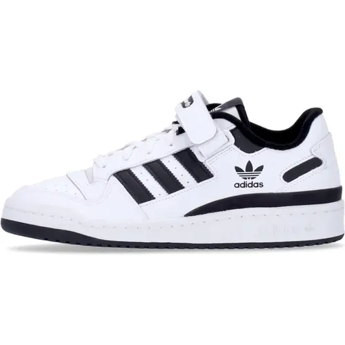 Low Sneaker Lace Closure 3 Stripes , male, Sizes: 12 UK, 8 UK, 10 2/3 UK, 7 1/3 UK, 11 1/3 UK, 8 2/3 UK, 10 UK, 6 2/3 UK, 9 1/3 UK - Adidas - Modalova