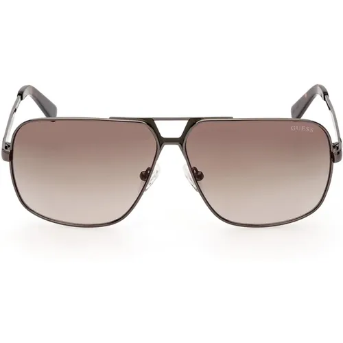 Elegantavigator Sunglasses with Galvanized Metal Frame and Smoke Lenses , unisex, Sizes: 61 MM - Guess - Modalova