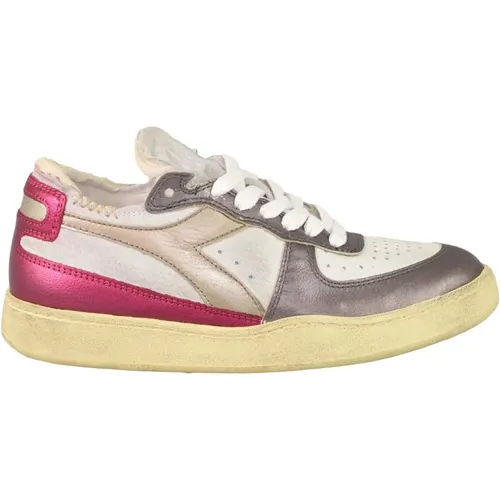 Heritage sneakers in genuine leather , female, Sizes: 3 UK - Diadora - Modalova