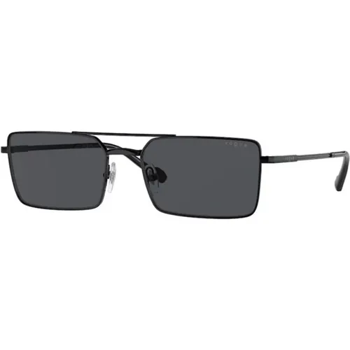 Schwarzer Rahmen Dunkelgraue Linse Sonnenbrille , Herren, Größe: 57 MM - Vogue - Modalova