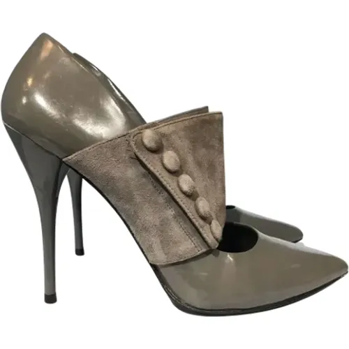 Pre-owned Leather heels , female, Sizes: 7 UK - Balmain Pre-owned - Modalova