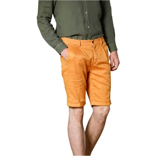 Karotten Fit Leinen-Baumwoll Chino Bermuda Shorts , Herren, Größe: S - Mason's - Modalova