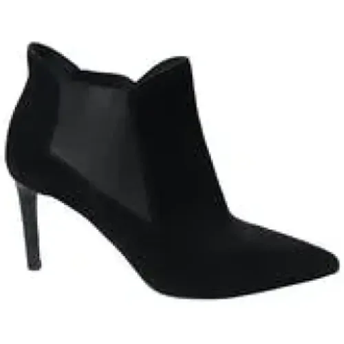 Pre-owned Suede boots , female, Sizes: 3 1/2 UK - Saint Laurent Vintage - Modalova