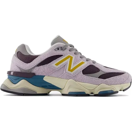 Stylish Sneakers , female, Sizes: 5 1/2 UK, 5 UK - New Balance - Modalova