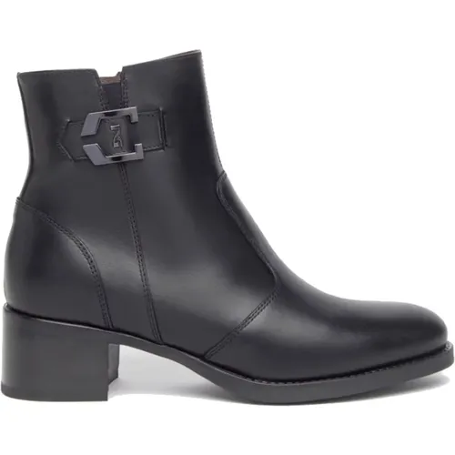 Leather Boots with Metal Chain and Brand Logo , female, Sizes: 4 UK - Nerogiardini - Modalova