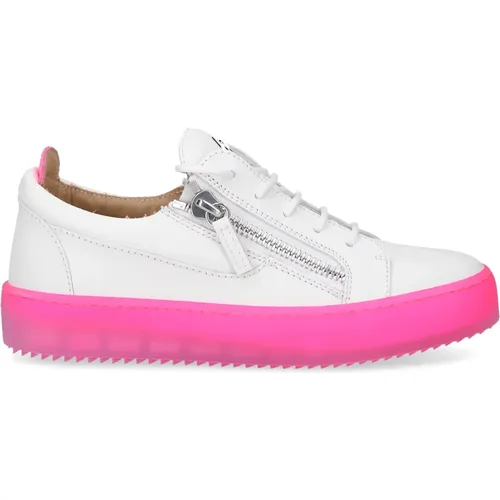 Sneaker low MAY Lond Kalbsleder , female, Sizes: 5 1/2 UK, 6 UK, 5 UK - giuseppe zanotti - Modalova