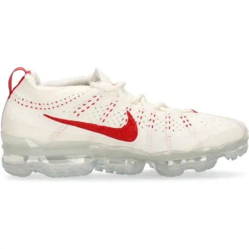 Air Vapormax 2023 Flyknit Low Schuh , Damen, Größe: 37 1/2 EU - Nike - Modalova