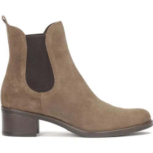 Slip-on Stiefel mit einem klobigen Absatz , Damen, Größe: 40 EU - Kazar - Modalova