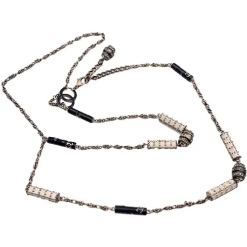 Pre-owned Metal necklaces , female, Sizes: ONE SIZE - Chanel Vintage - Modalova