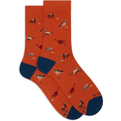 Kurze orange Baumwollsocken für Damen mit Motiv von Katze, Maus und Wollknäuel - Gallo - Modalova