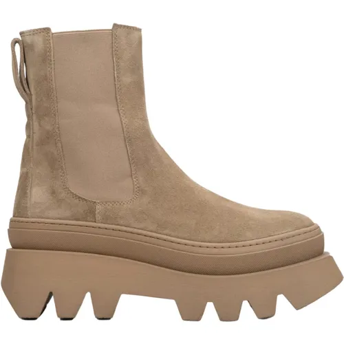 Damen Braune Wildleder Chelsea Stiefel auf einer Plattform Er00113691 , Damen, Größe: 37 EU - Estro - Modalova