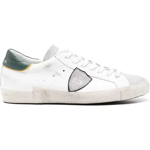 Low-top sneaker in calf leather and suede , male, Sizes: 7 UK, 11 UK, 8 UK, 9 UK, 6 UK, 10 UK - Philippe Model - Modalova