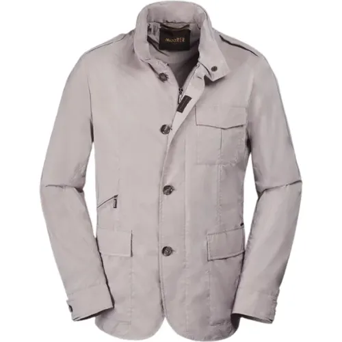 Sahara-Jacke mit aufgesetzten Taschen,Iridescent Field Jacket mit Versteckter Kapuze,Leichte Jacke - Moorer - Modalova