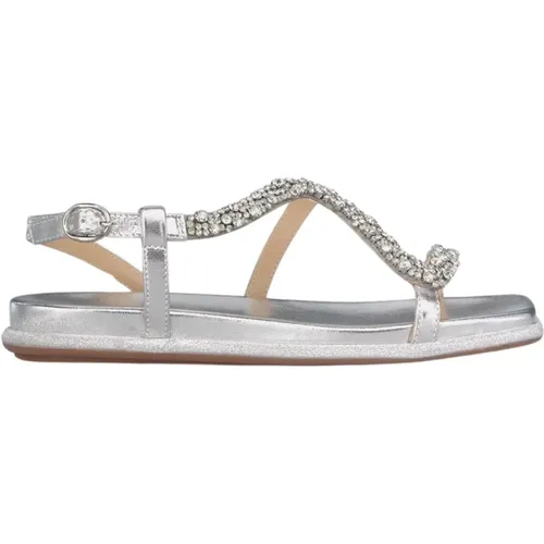 Shiny Strap Sandal , female, Sizes: 8 UK, 7 UK, 6 UK - Alma en Pena - Modalova