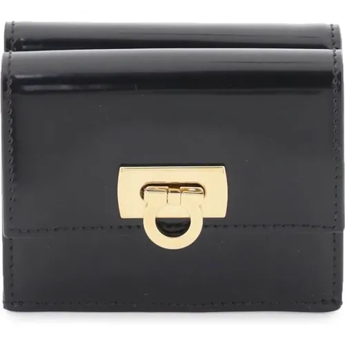 Brushed Leather Wallet with Gancini Closure , female, Sizes: ONE SIZE - Salvatore Ferragamo - Modalova