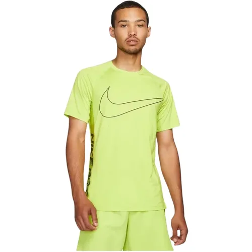 Slim T-shirt , Herren, Größe: M - Nike - Modalova