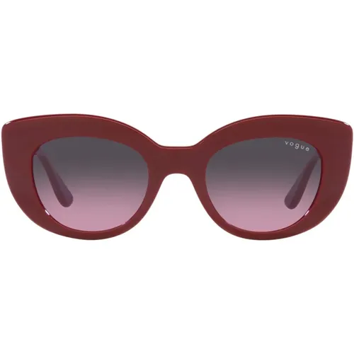 Butterfly Style Sunglasses with Bordeaux Frame , female, Sizes: 49 MM - Vogue - Modalova