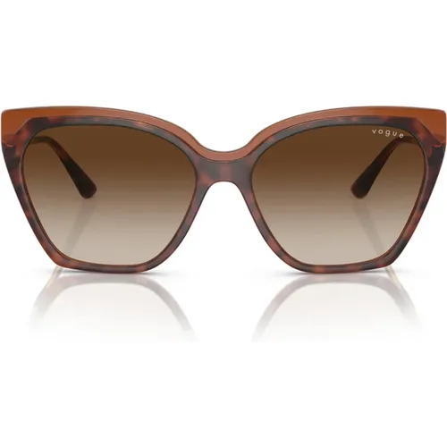 Oversized Havana Sunglasses Gradient , female, Sizes: 57 MM - Vogue - Modalova