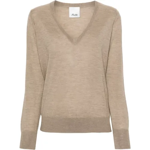 V-Sweater in Classic Style , female, Sizes: S - allude - Modalova