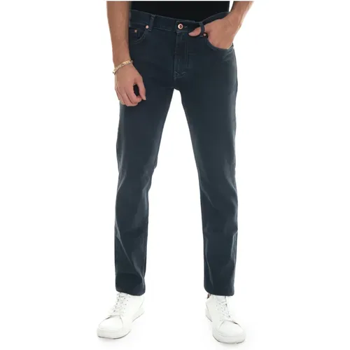 Men's Straight Jeans, High-Quality Fabric , male, Sizes: W38, W46, W44, W40, W32, W42, W34 - Harmont & Blaine - Modalova