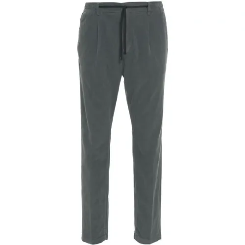 Grey Trousers Aw24 , male, Sizes: L - Cruna - Modalova