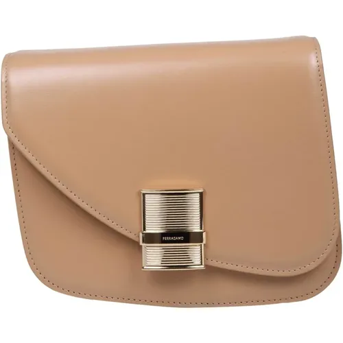 Camel Leather Shoulder Bag , female, Sizes: ONE SIZE - Salvatore Ferragamo - Modalova